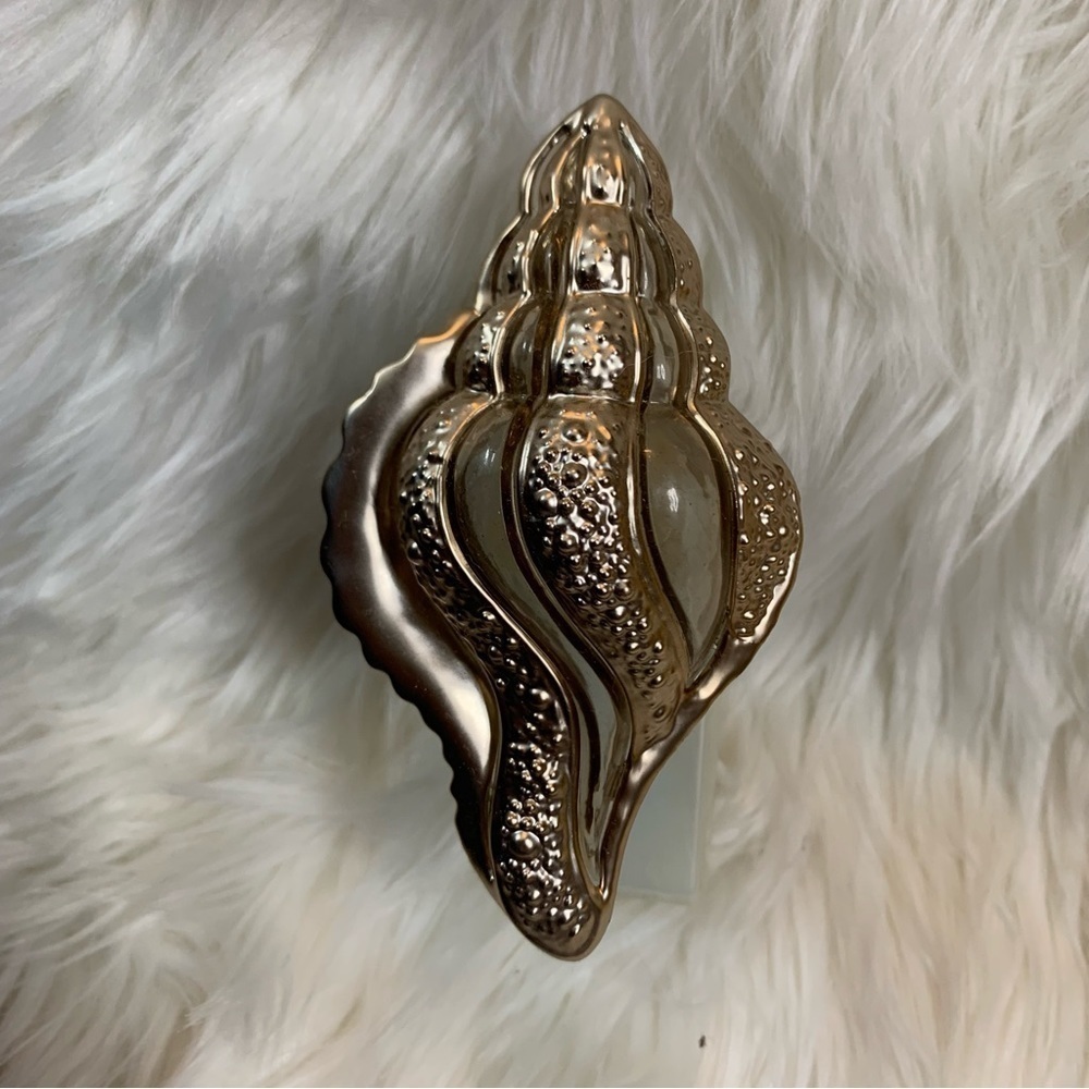 Bath & Body Works Plug Ins Conch Shell Beach Theme Silver